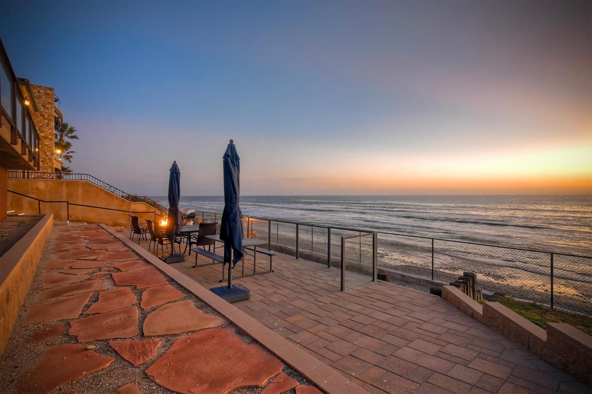 Oceanfront Getaway Ocean Views Fire Pit Bbq Beach Access Apartment Carlsbad Bagian luar foto