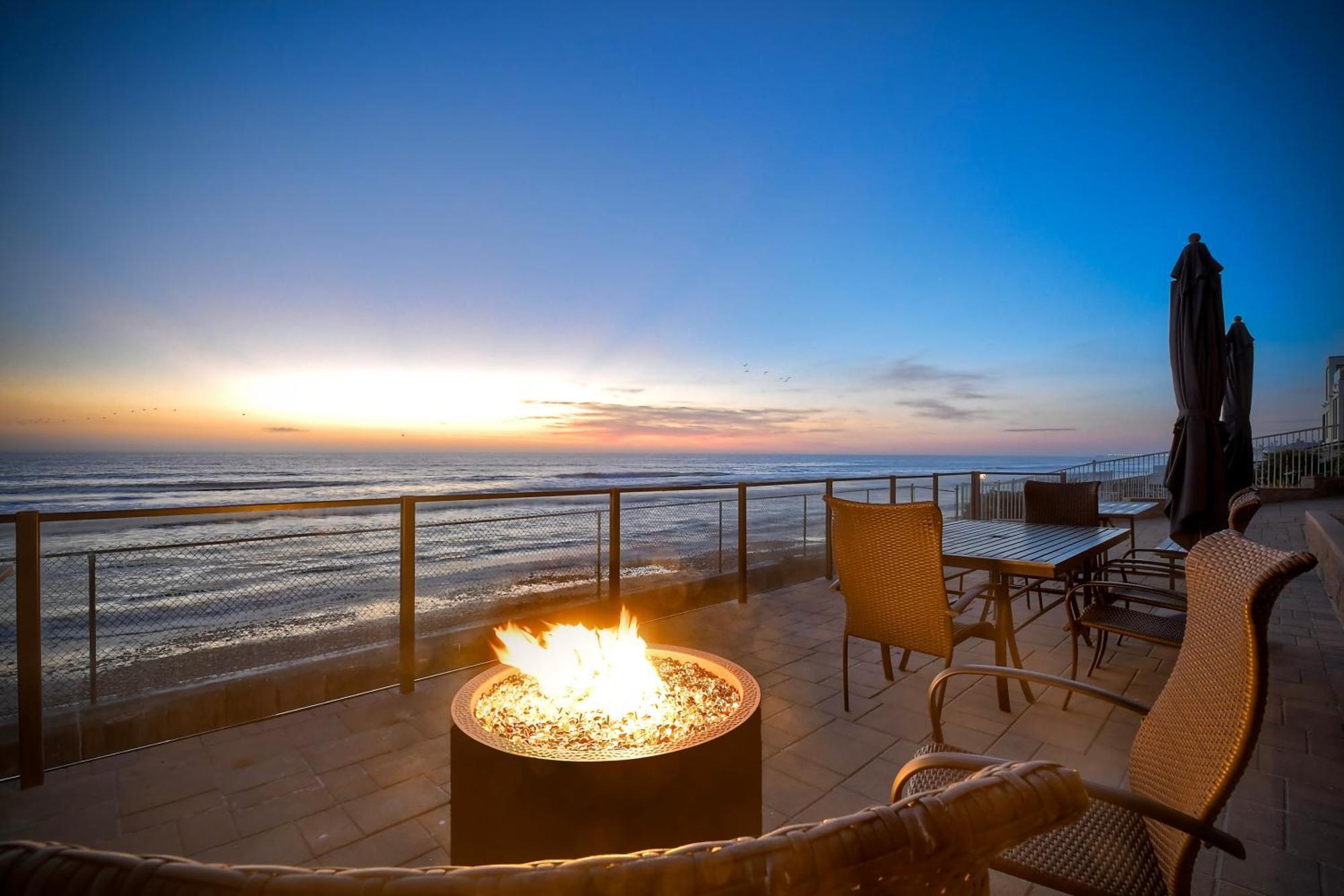 Oceanfront Getaway Ocean Views Fire Pit Bbq Beach Access Apartment Carlsbad Bagian luar foto